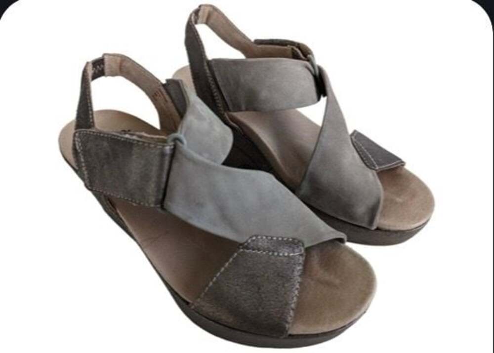 Earth Khaya Kendi Wedge Slingback Sandals